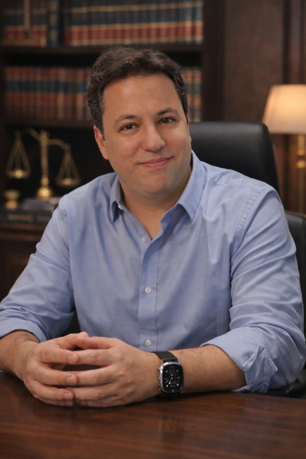 Foto profissional de Dr. Tiago Inocente